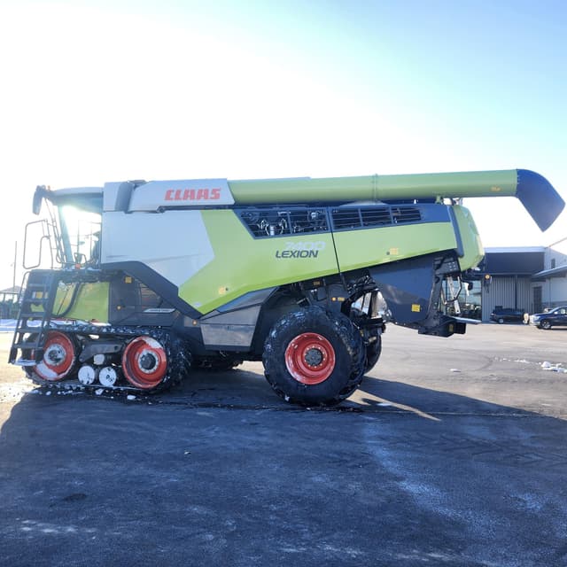 Image of CLAAS Lexion 7400TT equipment image 3