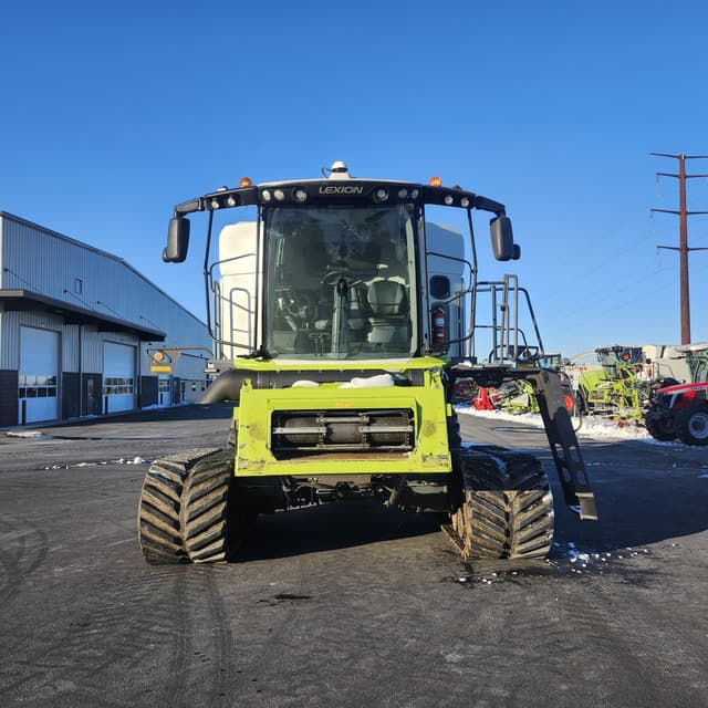 Image of CLAAS Lexion 7400TT equipment image 1