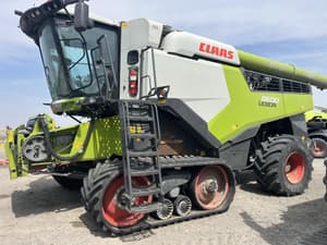 2020 CLAAS Lexion 8600TT Image