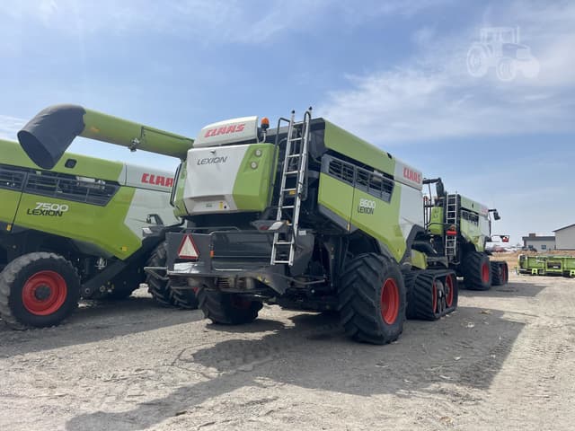 Image of CLAAS Lexion 8600TT equipment image 3