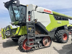 2020 CLAAS Lexion 8600TT Image