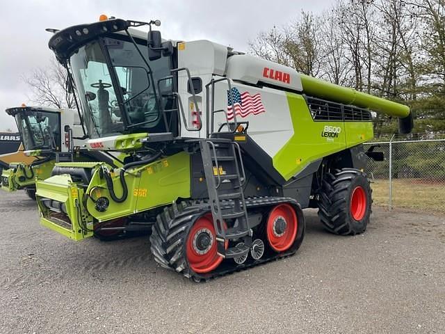 Image of CLAAS Lexion 8600TT equipment image 2