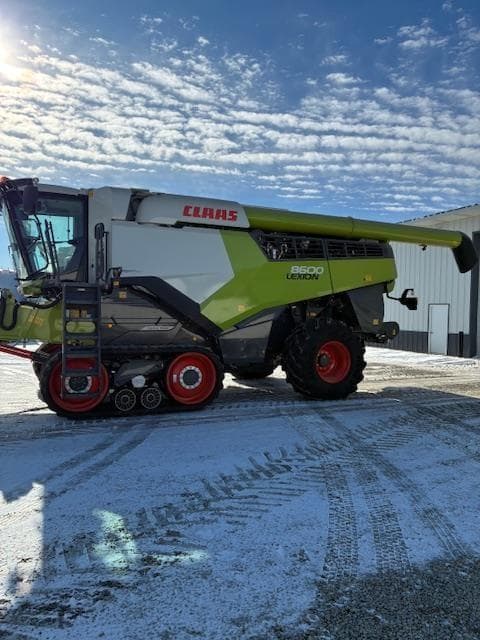 Image of CLAAS Lexion 8600TT Primary image