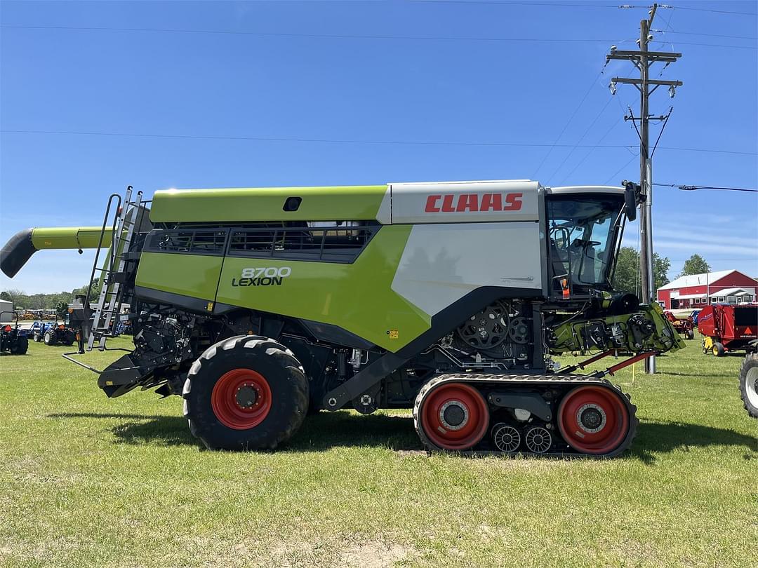 Image of CLAAS Lexion 8700TT Primary image