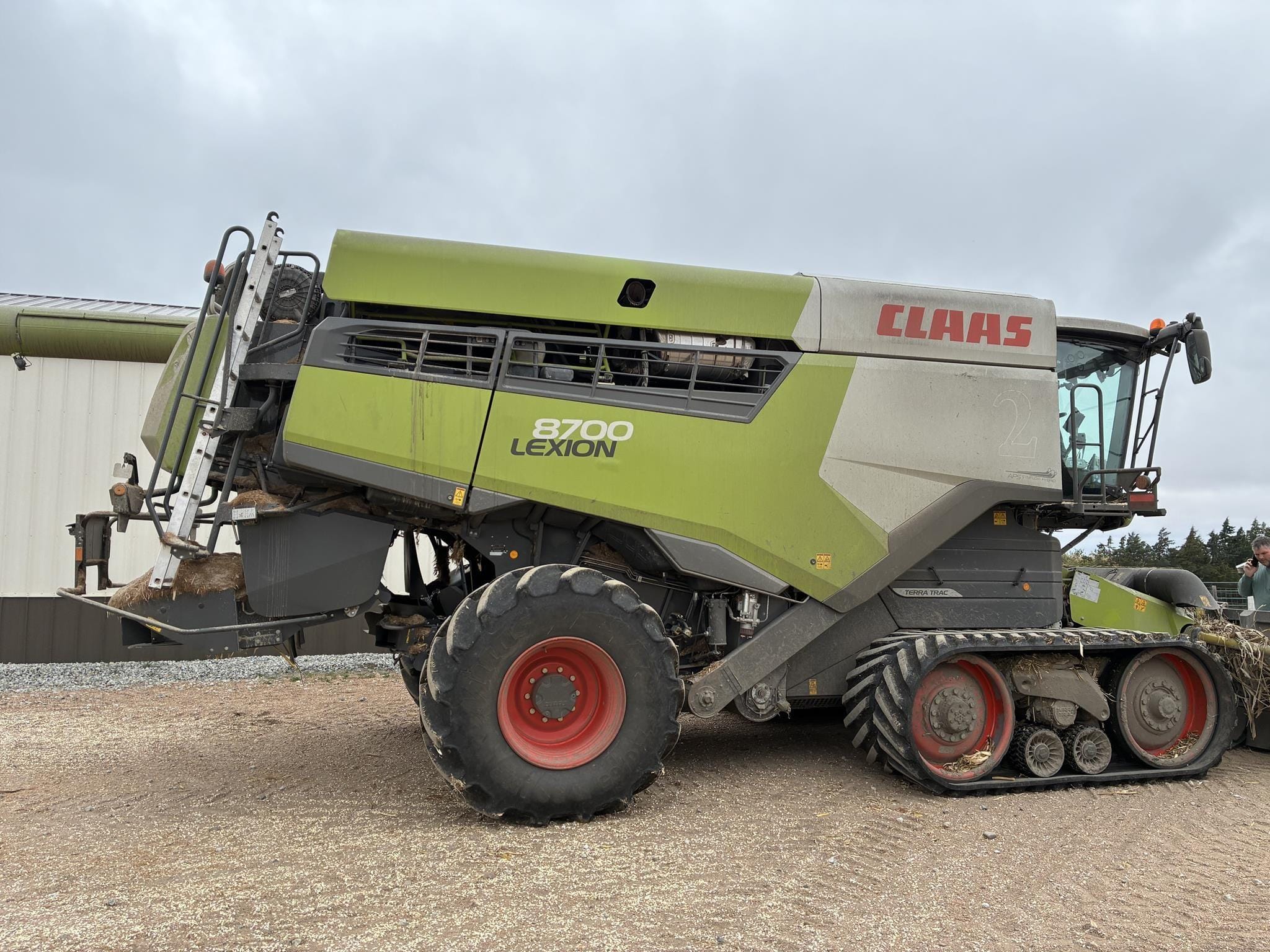 2020 CLAAS Lexion 8700TT Equipment Image0