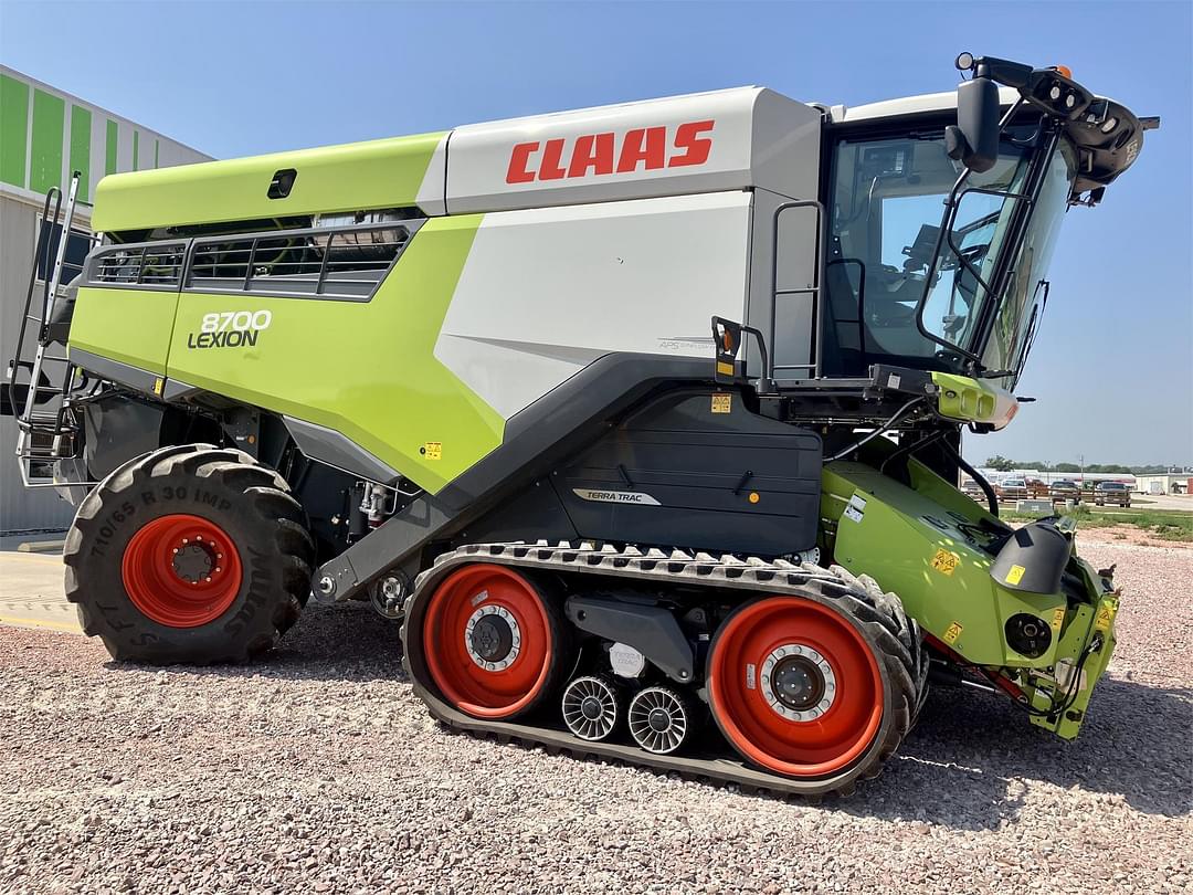 Image of CLAAS Lexion 8700TT Primary image