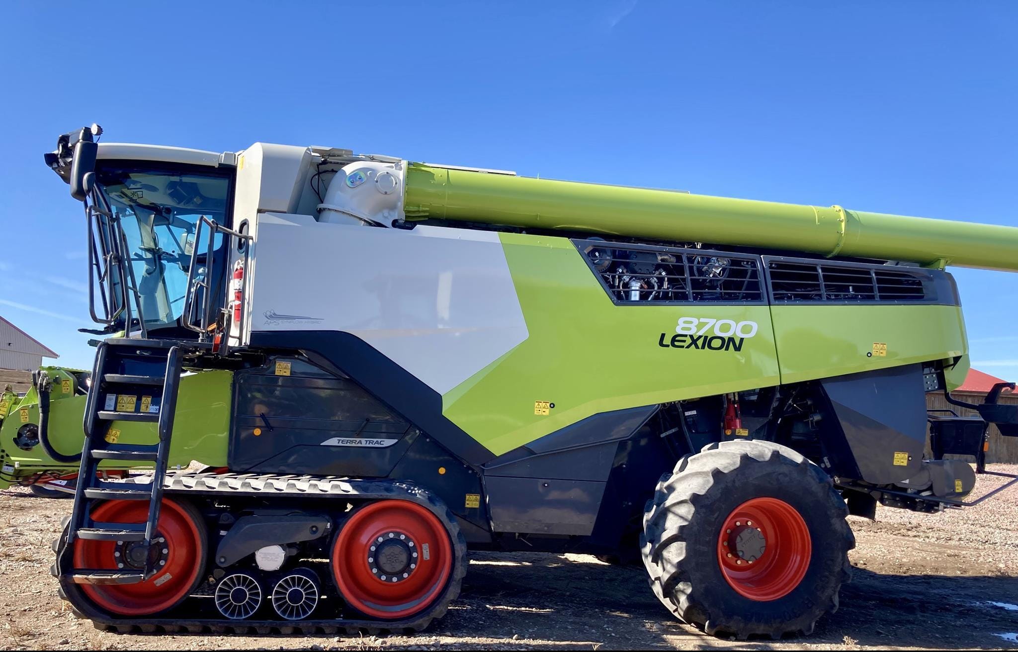 Main image CLAAS Lexion 8700TT