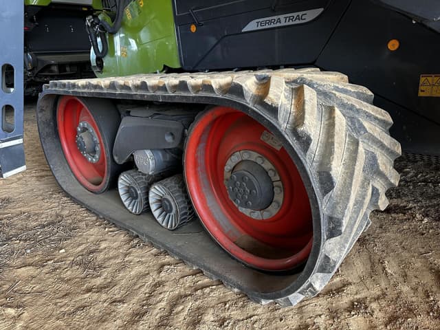 Image of CLAAS Lexion 8700TT equipment image 4