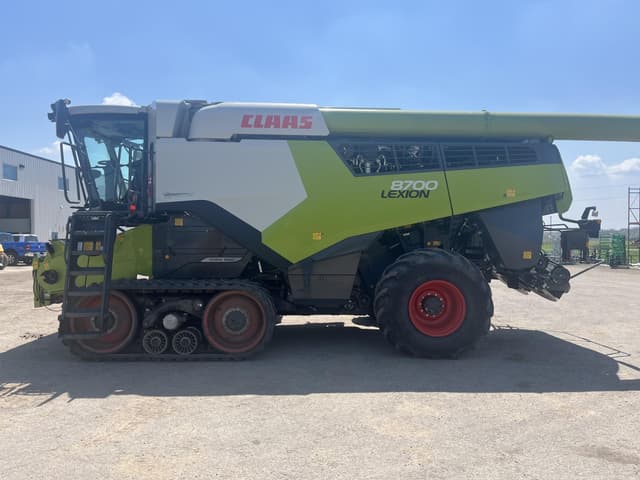 Image of CLAAS Lexion 8700TT equipment image 4