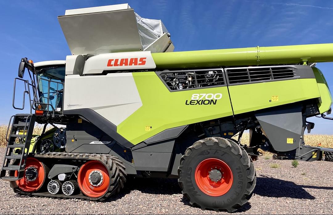 Image of CLAAS Lexion 8700TT Primary image