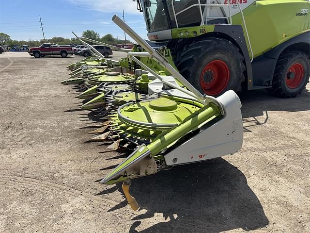 Image of CLAAS Orbis 900 equipment image 2