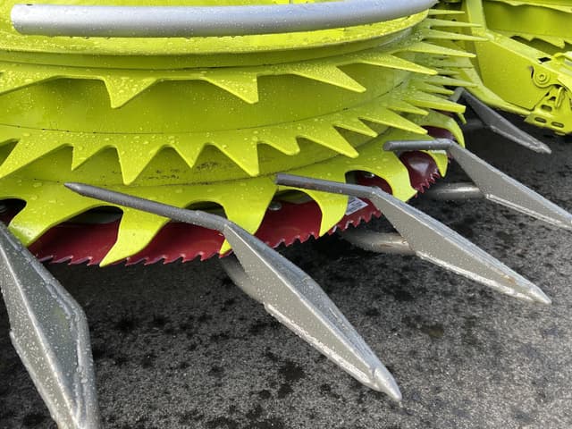 Image of CLAAS Orbis 900 equipment image 3