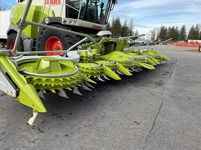 Image of CLAAS Orbis 900 equipment image 1