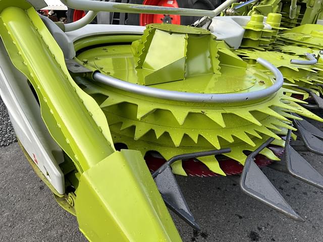 Image of CLAAS Orbis 900 equipment image 2