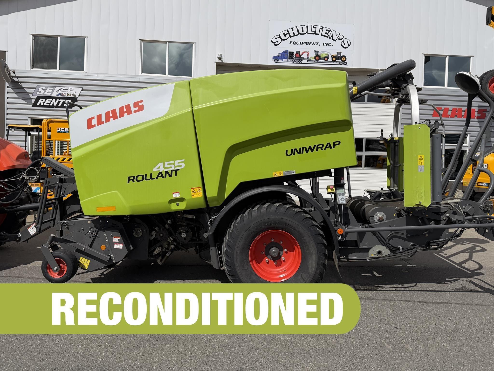 2020 CLAAS Rollant 455 Equipment Image0