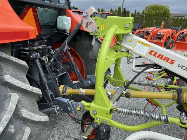 Image of CLAAS Volto 800 equipment image 3