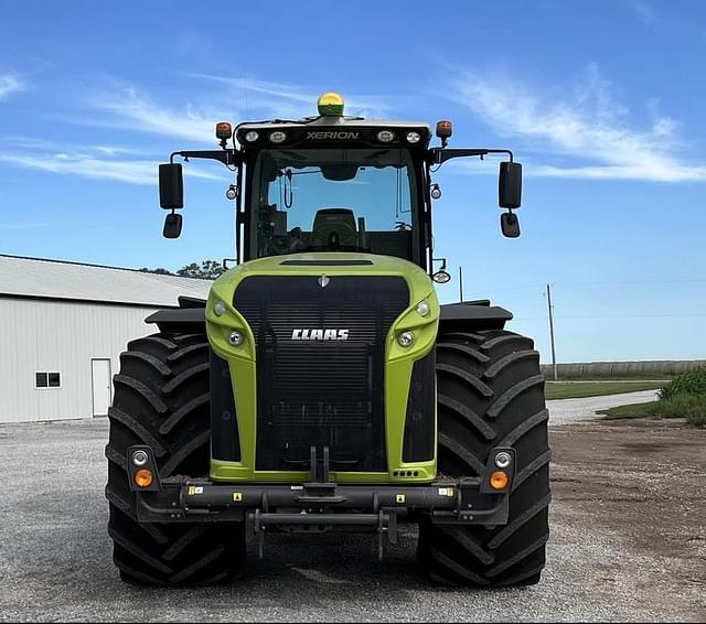 Image of CLAAS Xerion 4500 equipment image 3