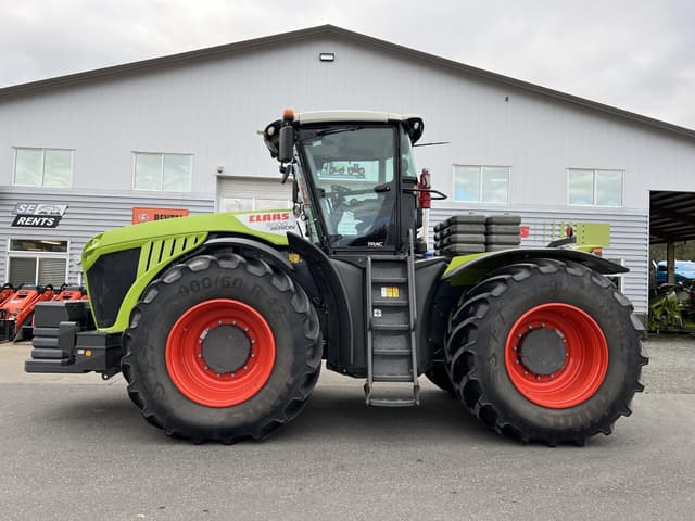 Image of CLAAS Xerion 5000 equipment image 2