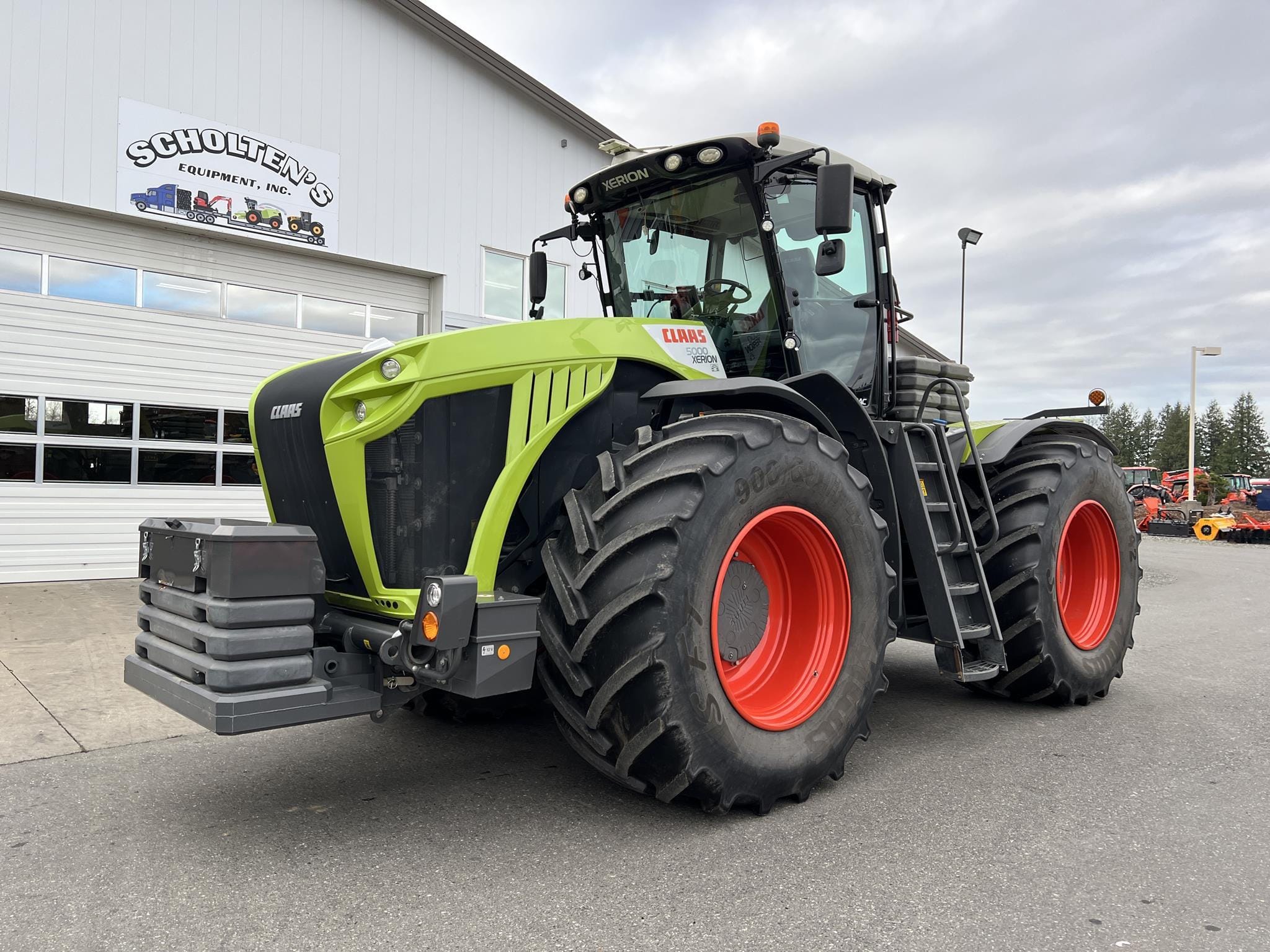 2020 CLAAS Xerion 5000 Equipment Image0