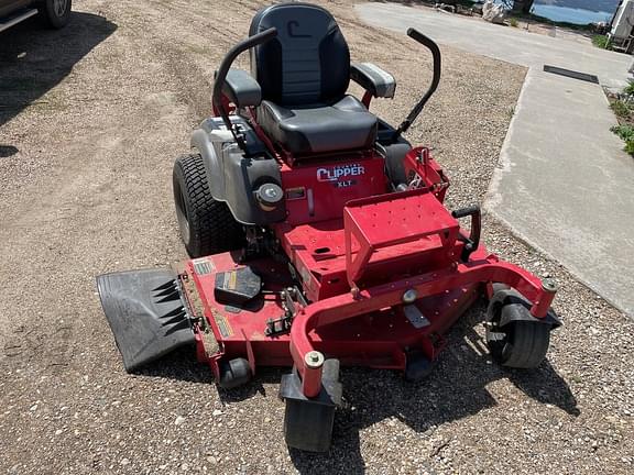 Image of Country Clipper XLT equipment image 1