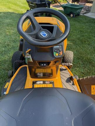 Image of Cub Cadet LT42E equipment image 2
