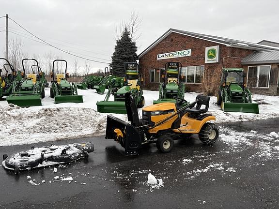 Image of Cub Cadet XT1 LT46 equipment image 1