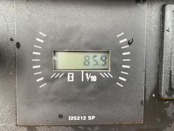 Image of Cub Cadet XT2 LX42 equipment image 1
