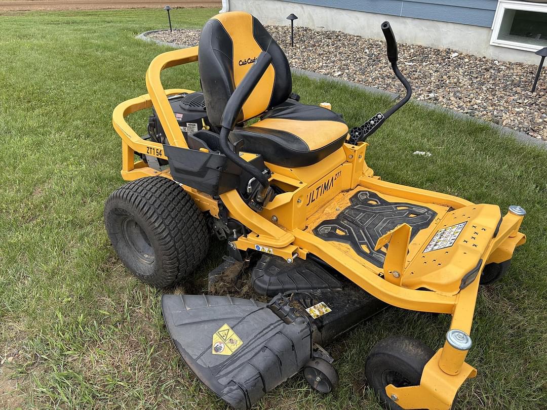 Image of Cub Cadet Ultima ZT1 Primary image