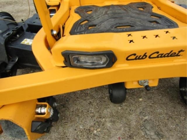 Image of Cub Cadet Ultima ZT3 equipment image 3