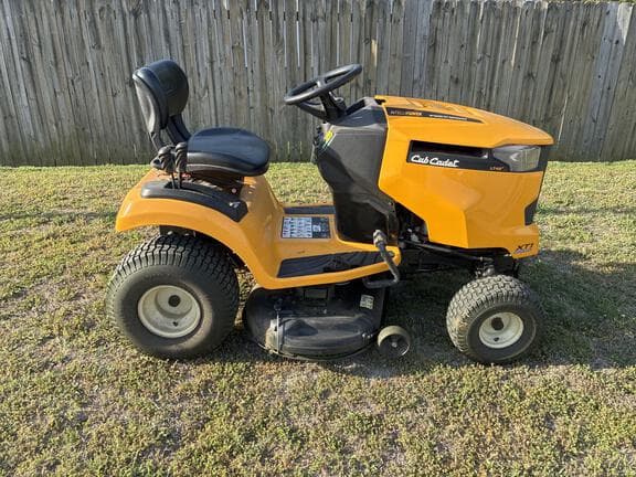 Image of Cub Cadet XT1 equipment image 1