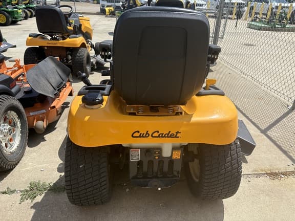 Image of Cub Cadet XT3 GSX equipment image 3