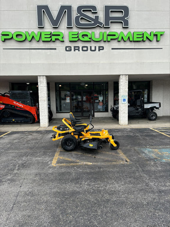 Image of Cub Cadet ZT2 60 equipment image 3