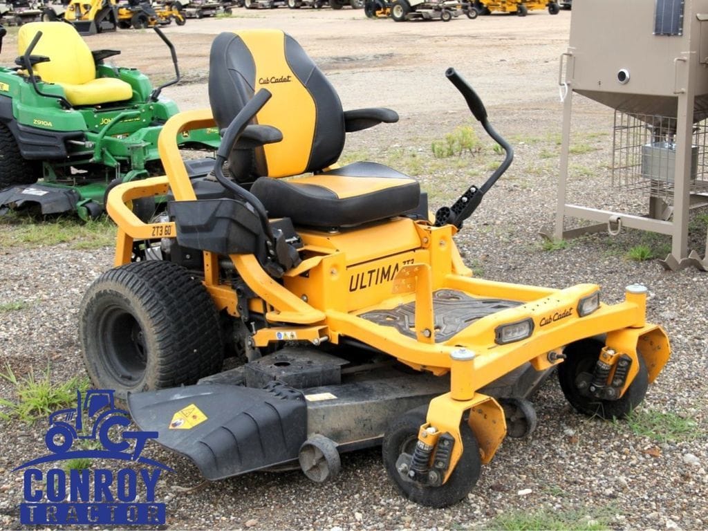 2020 Cub Cadet Ultima ZT3 Equipment Image0