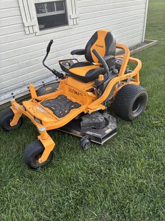 Image of Cub Cadet Ultima ZT2 Image 0