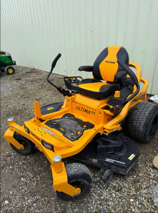 Image of Cub Cadet Ultima ZT2 Primary image