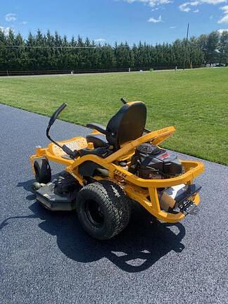 Image of Cub Cadet Ultima ZT2 equipment image 3
