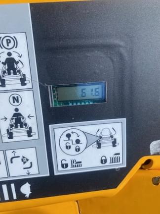 Image of Cub Cadet Ultima ZTX6 equipment image 2