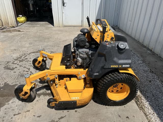 Image of Cub Cadet Pro X 654 equipment image 3