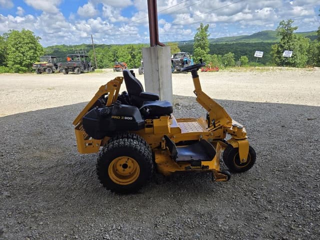 Image of Cub Cadet Pro Z 972SD equipment image 3