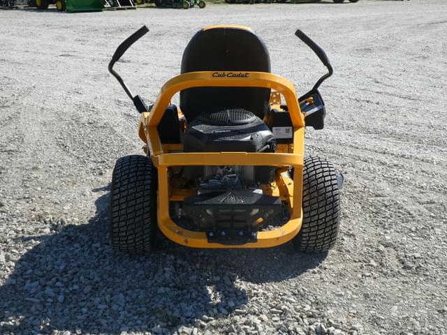 Image of Cub Cadet Ultima ZT1 equipment image 4