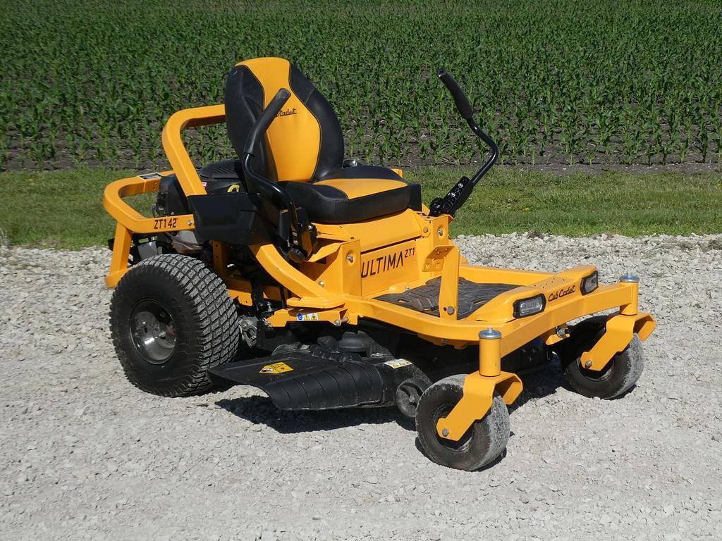 Image of Cub Cadet Ultima ZT1 Primary image