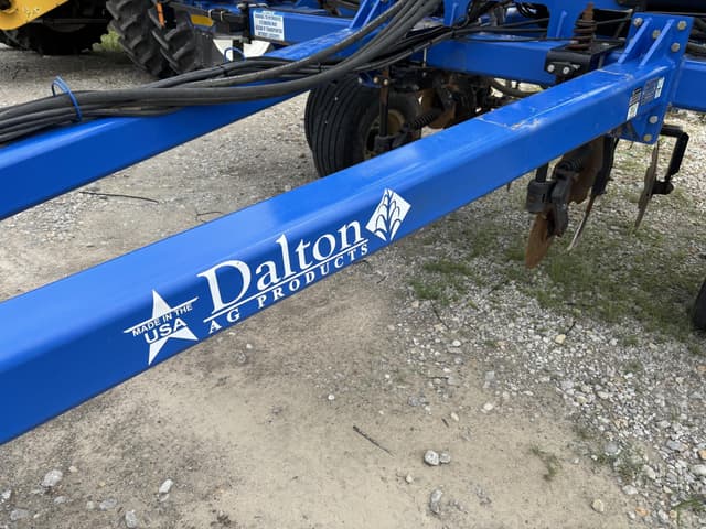Image of Dalton Ag. DW7240 equipment image 3