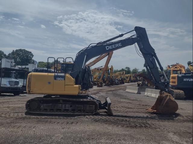Image of John Deere 130G equipment image 2