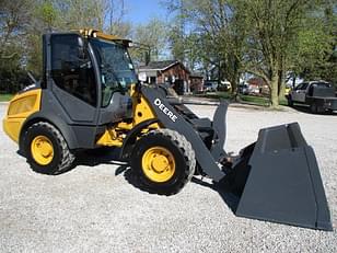 Main image John Deere 204L 1