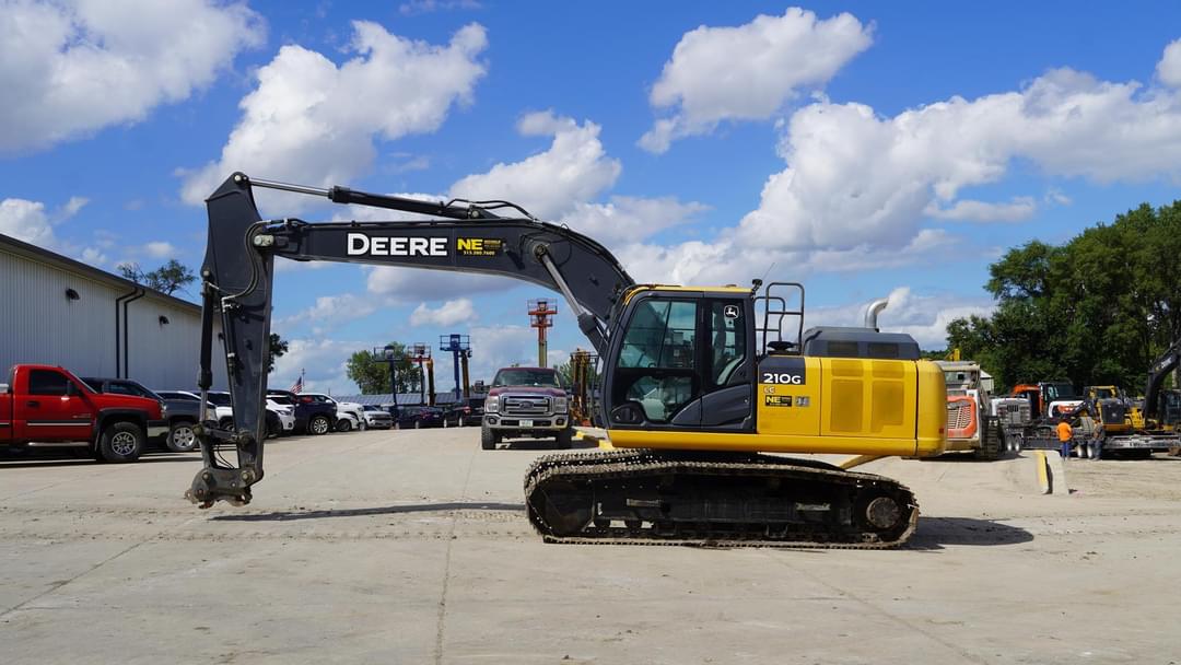 Image of John Deere 210G LC Primary image