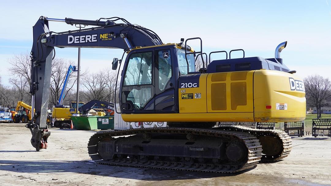 Image of John Deere 210G LC Primary image