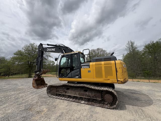 Image of John Deere 210G LC equipment image 2