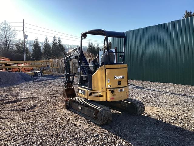 Image of John Deere 26G equipment image 2