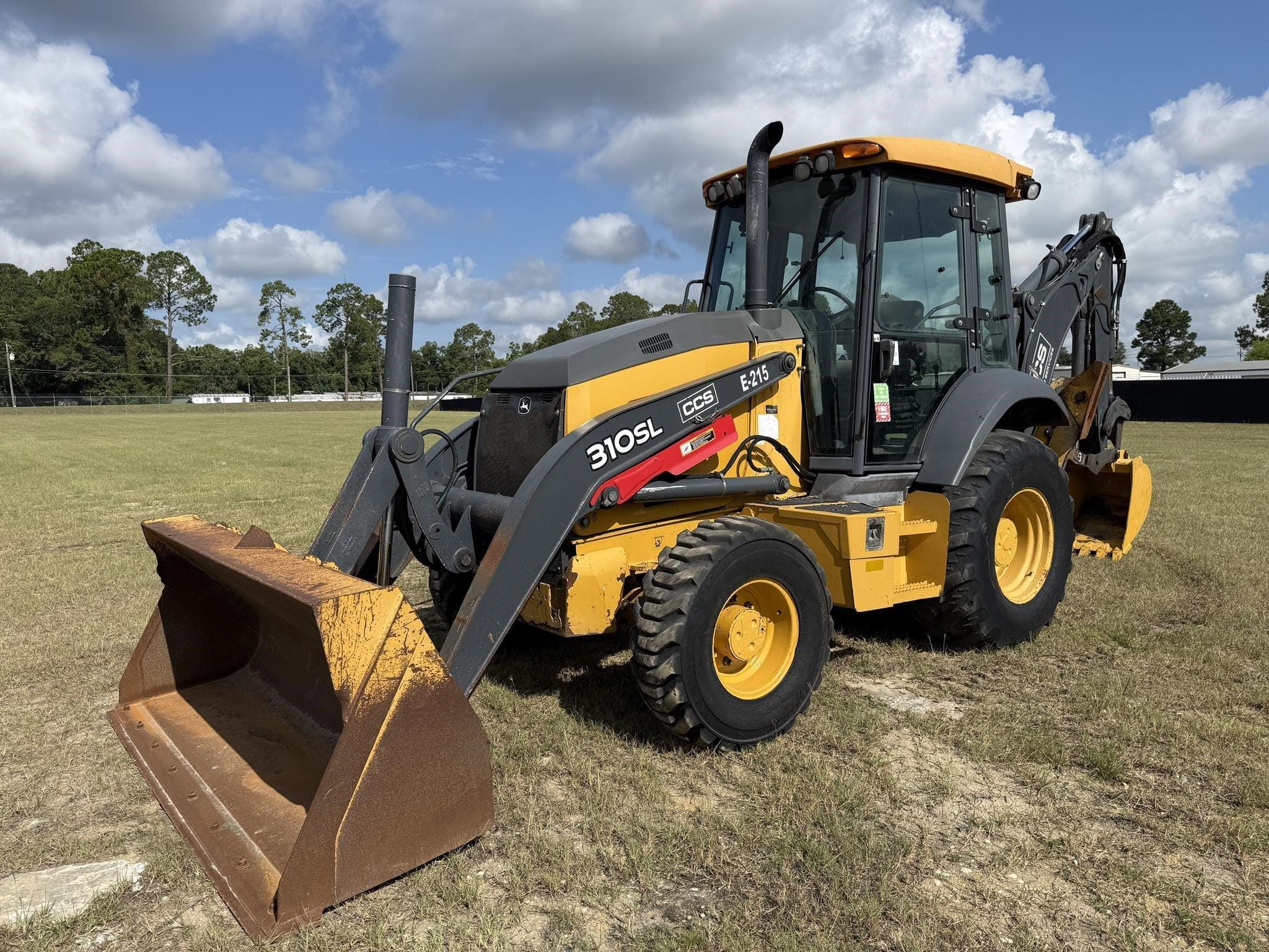 2020 John Deere 310SL Equipment Image0