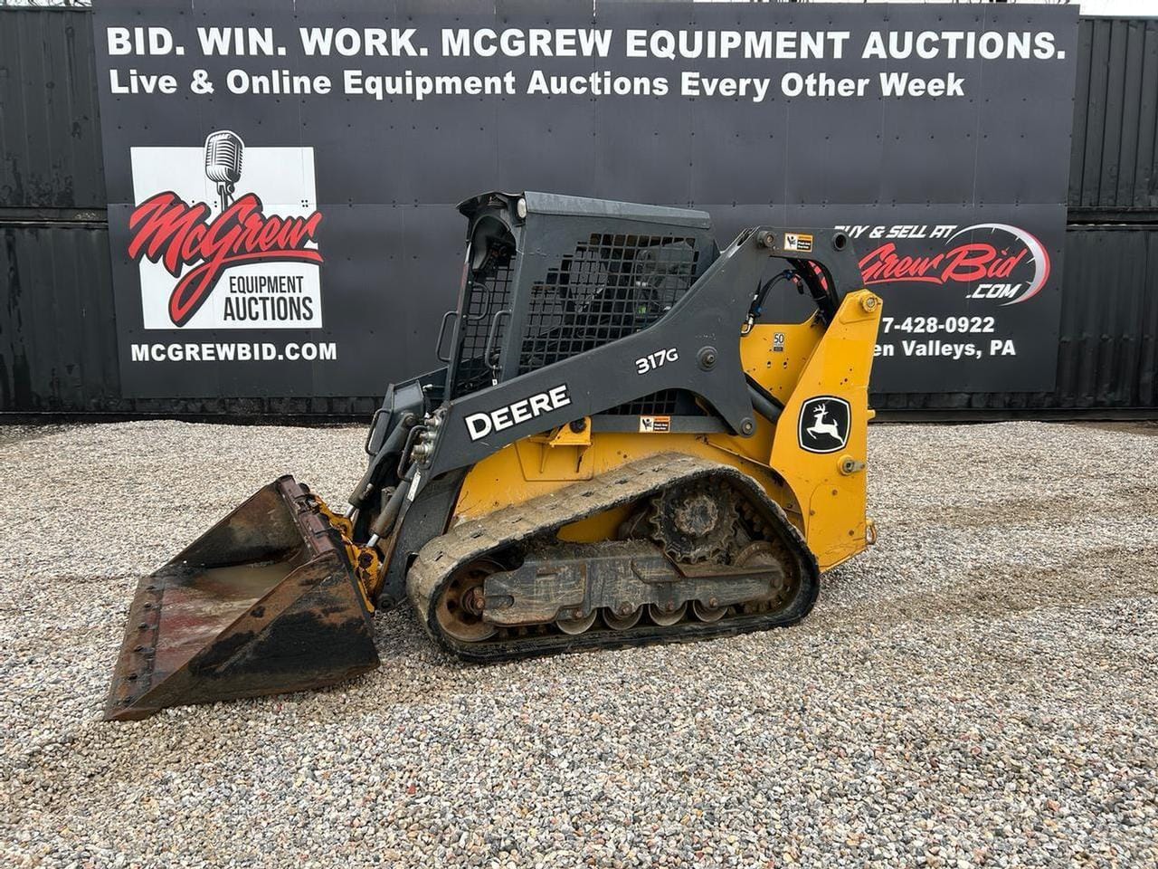 2020 John Deere 317G Equipment Image0